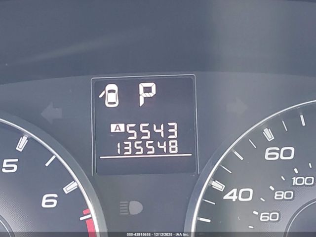 Subaru Legacy 2.5i Limited Image 6