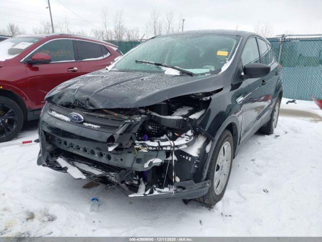 Ford Escape S Image 6