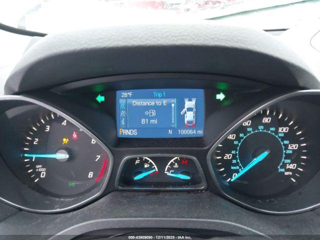 Ford Escape S Image 11