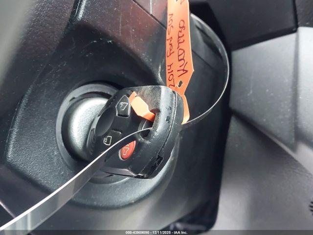 Ford Escape S Image 16