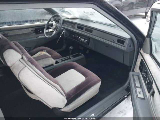 Buick LeSabre Custom Image 7