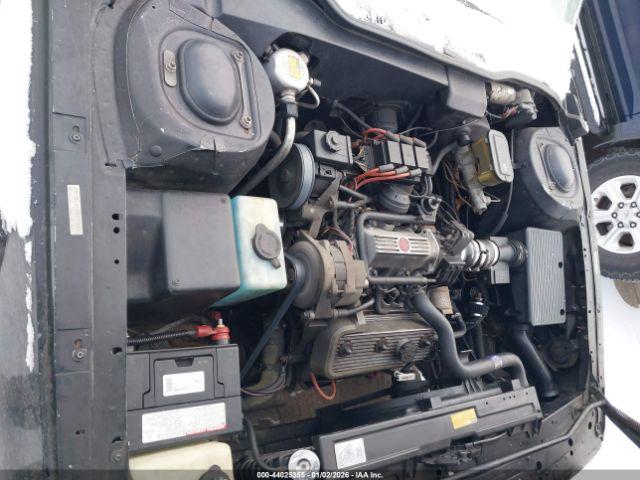 Buick LeSabre Custom Image 11