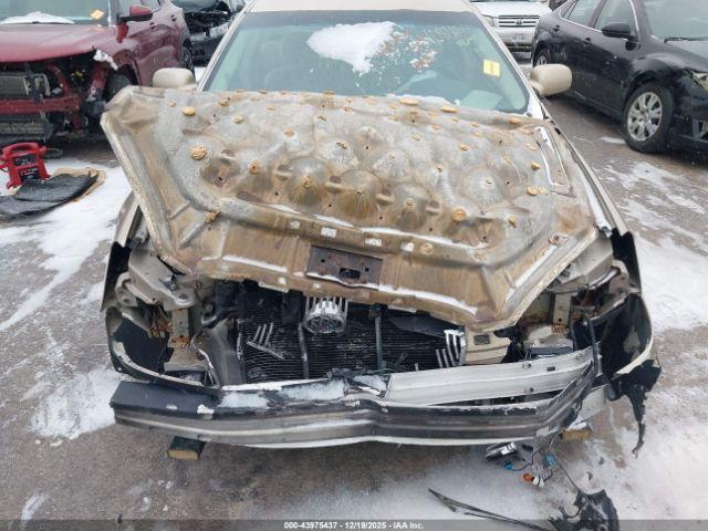 Buick Lucerne Cx Image 10