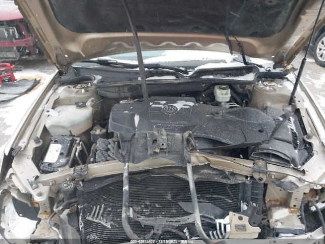 Buick Lucerne Cx Image 11