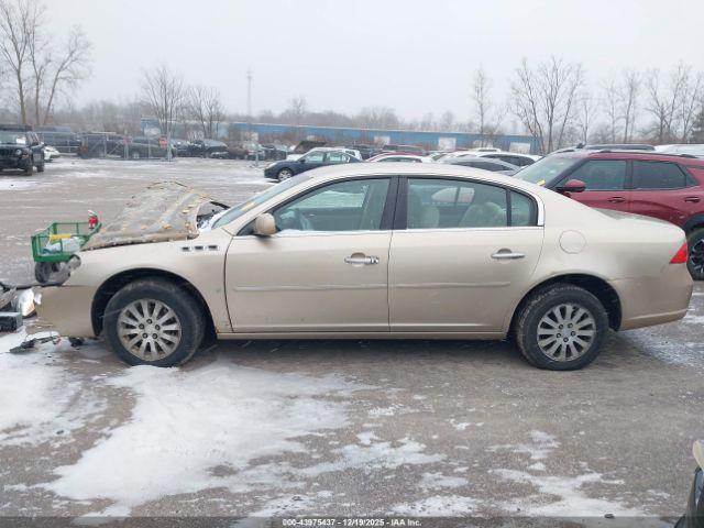 Buick Lucerne Cx Image 12