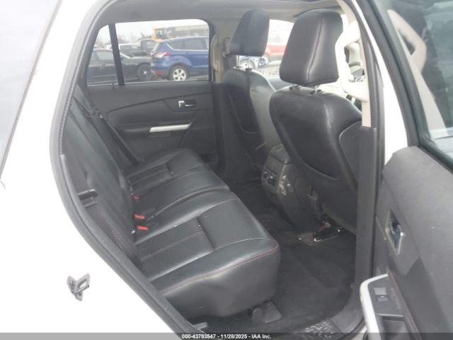 Ford Edge Limited Image 4