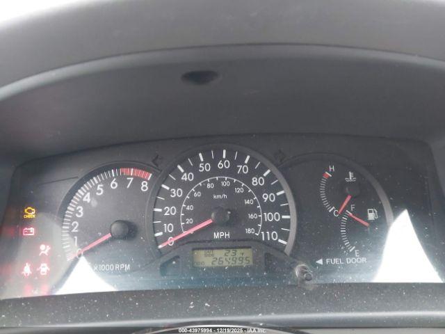 Toyota Corolla Ce Image 10