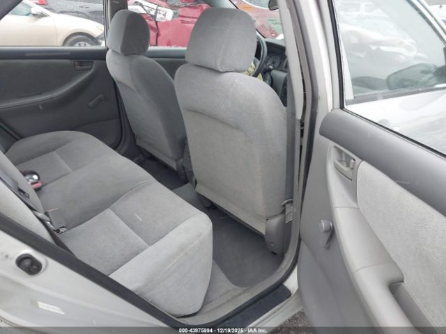 Toyota Corolla Ce Image 11