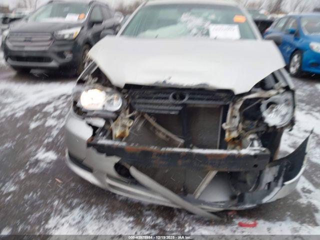 Toyota Corolla Ce Image 12