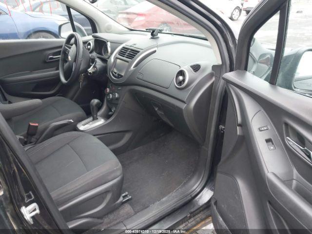 Chevrolet Trax 1ls Image 6