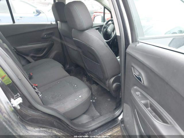 Chevrolet Trax 1ls Image 8