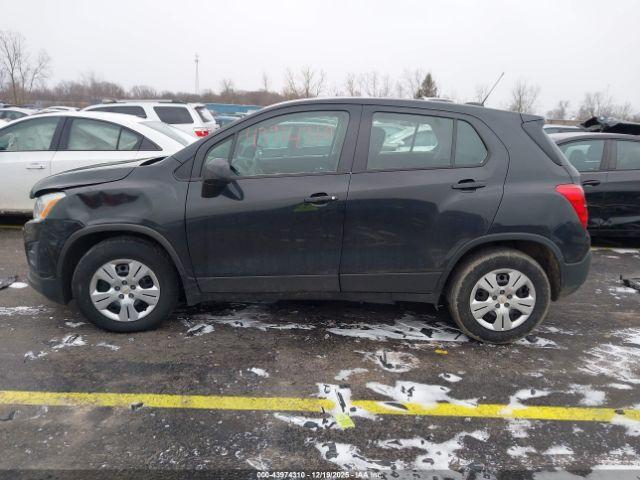 Chevrolet Trax 1ls Image 14