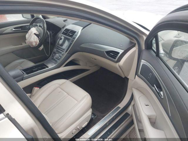 Lincoln MKZ Premiere Image 5