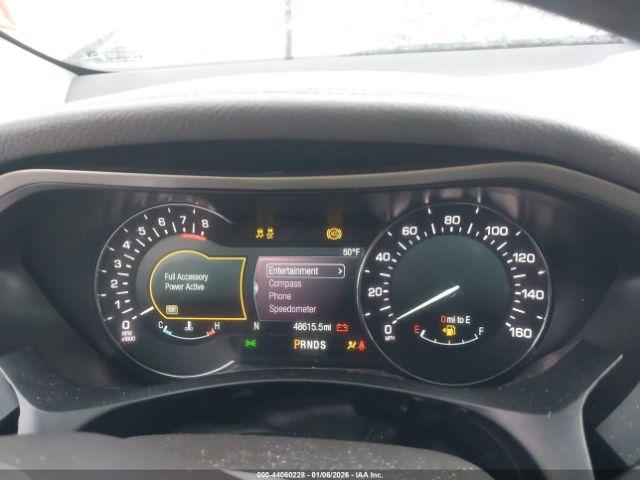 Lincoln MKZ Premiere Image 2