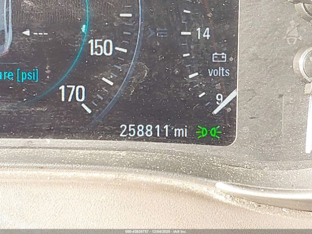 Buick LaCrosse Leather Group Image 3