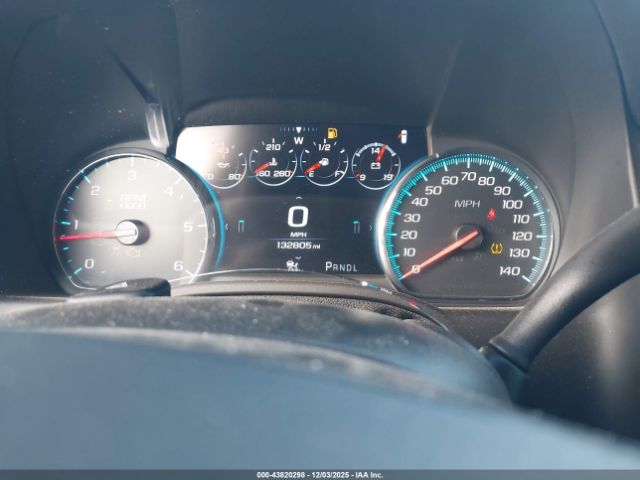 GMC Yukon Denali Image 2