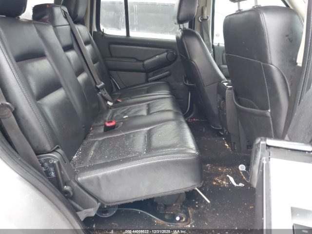 Mercury Mountaineer Premier Image 15