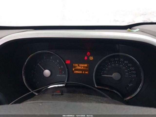 Mercury Mountaineer Premier Image 14