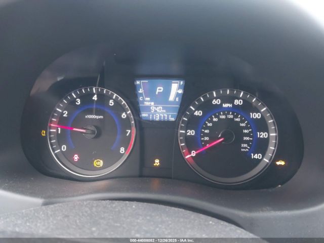 Hyundai ACCENT Gs Image 17