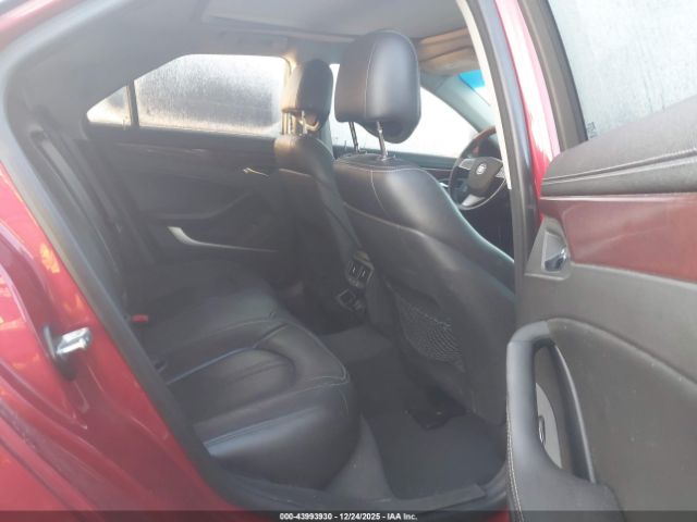 Cadillac CTS Luxury Image 3