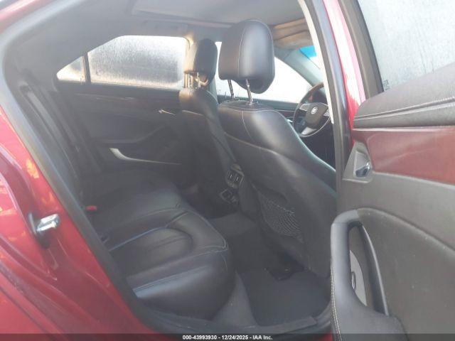 Cadillac CTS Luxury Image 3