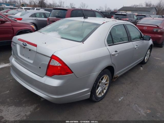 Ford Fusion S Image 6