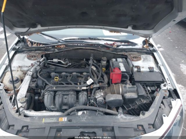 Ford Fusion S Image 11