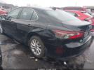 Toyota Camry Le Image 6