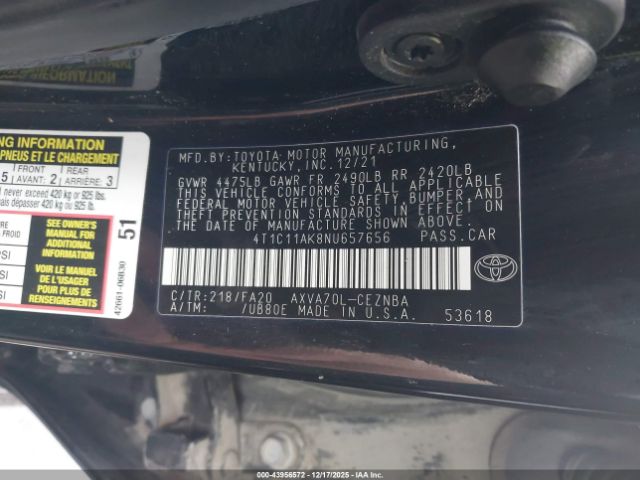 Toyota Camry Le Image 13