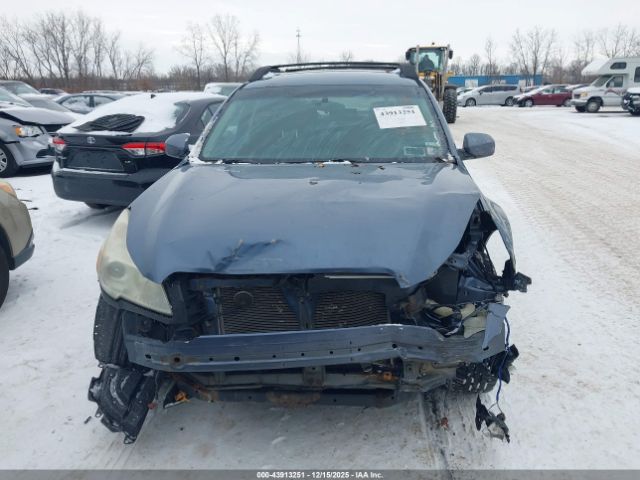 Subaru Outback 2.5i Premium Image 12