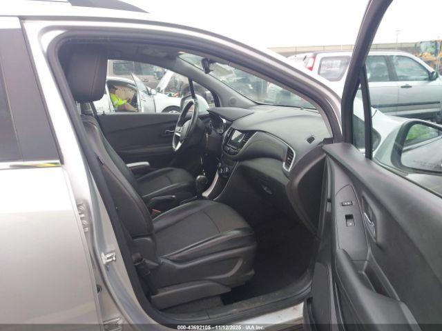 Chevrolet Trax Lt Image 6