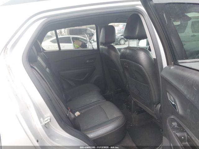 Chevrolet Trax Lt Image 9