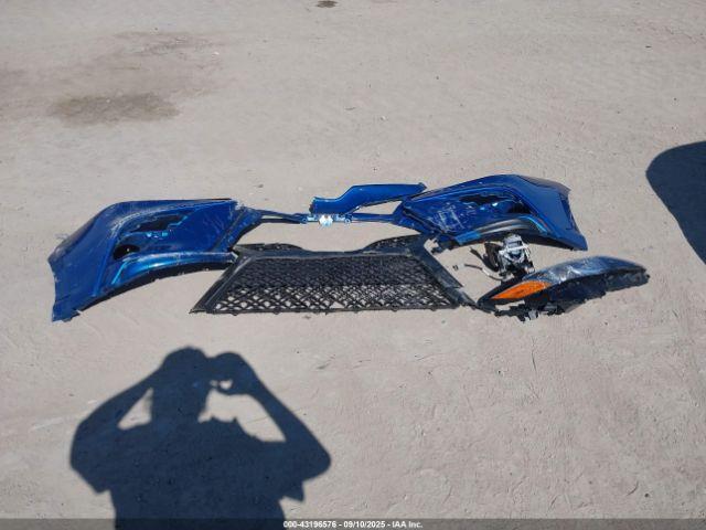 Toyota Camry Se Image 10