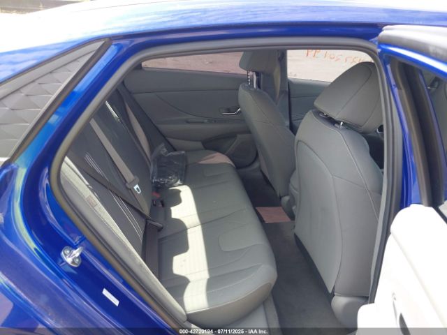 Hyundai ELANTRA Sel Sport Image 4