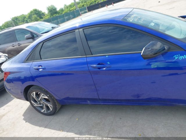 Hyundai ELANTRA Sel Sport Image 14