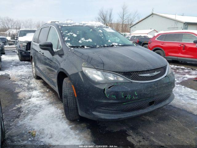  Salvage Chrysler Voyager