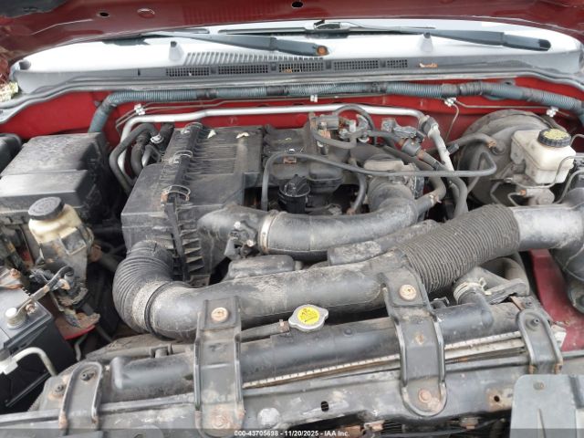 Nissan Frontier Xe Image 9