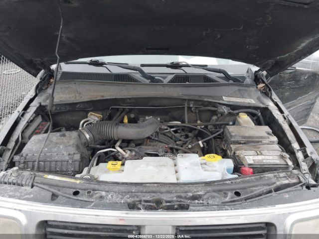 Dodge Nitro Sxt Image 13