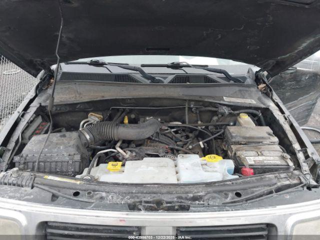 Dodge Nitro Sxt Image 13