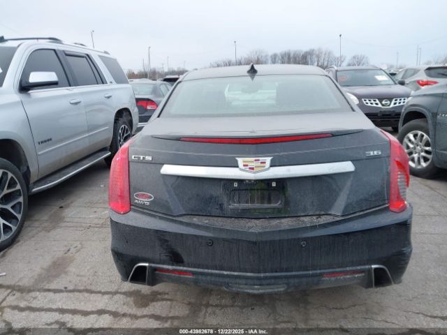 Cadillac CTS Luxury Image 4