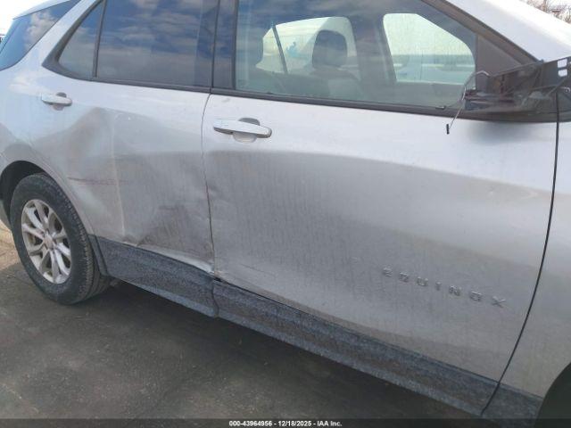 Chevrolet Equinox Ls Image 5