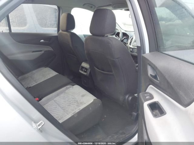 Chevrolet Equinox Ls Image 6