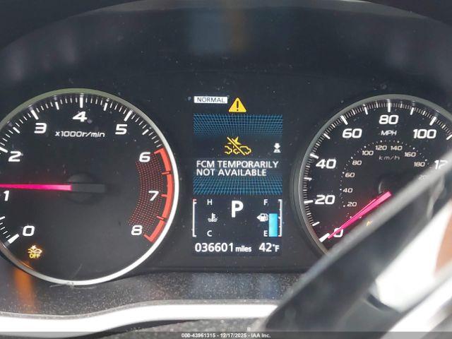 Mitsubishi Eclipse Image 6