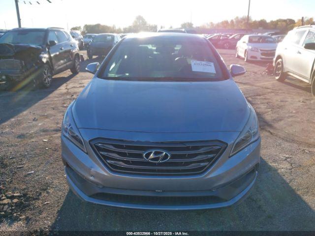 Hyundai SONATA Sport Image 8