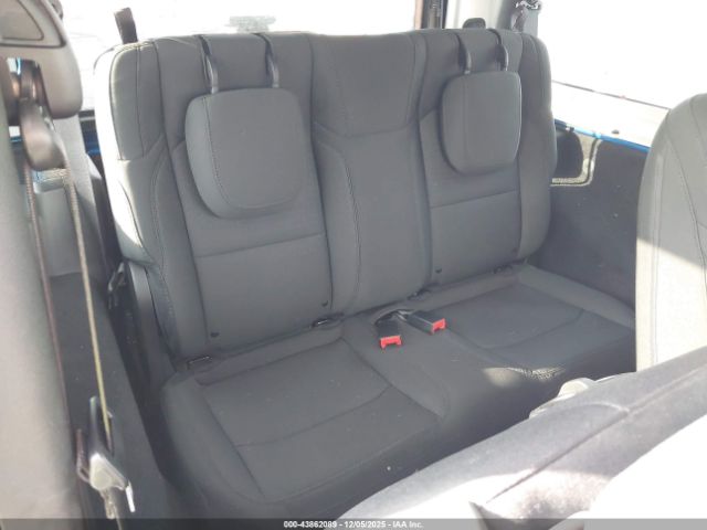 Jeep Wrangler Willys Sport 4x4 Image 11