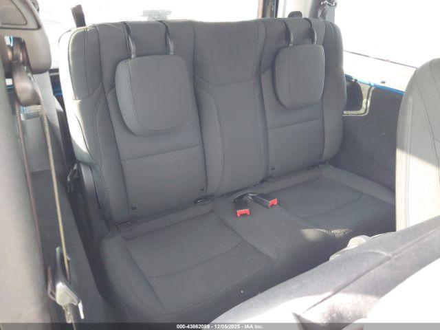 Jeep Wrangler Willys Sport 4x4 Image 11