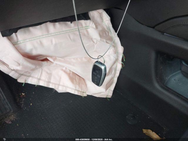 Cadillac XT5 Premium Luxury Image 9