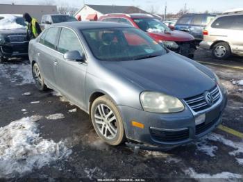  Salvage Volkswagen Jetta