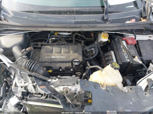 Chevrolet Sonic Lt Auto Image 6