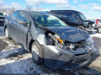 Salvage Toyota Prius